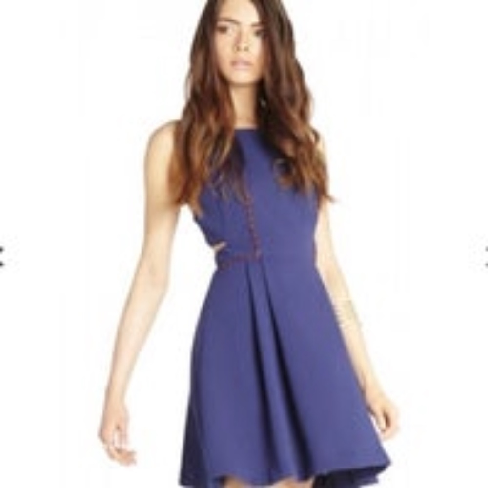 BCBGeneration Cut Out Embroidered Dress Sz 0